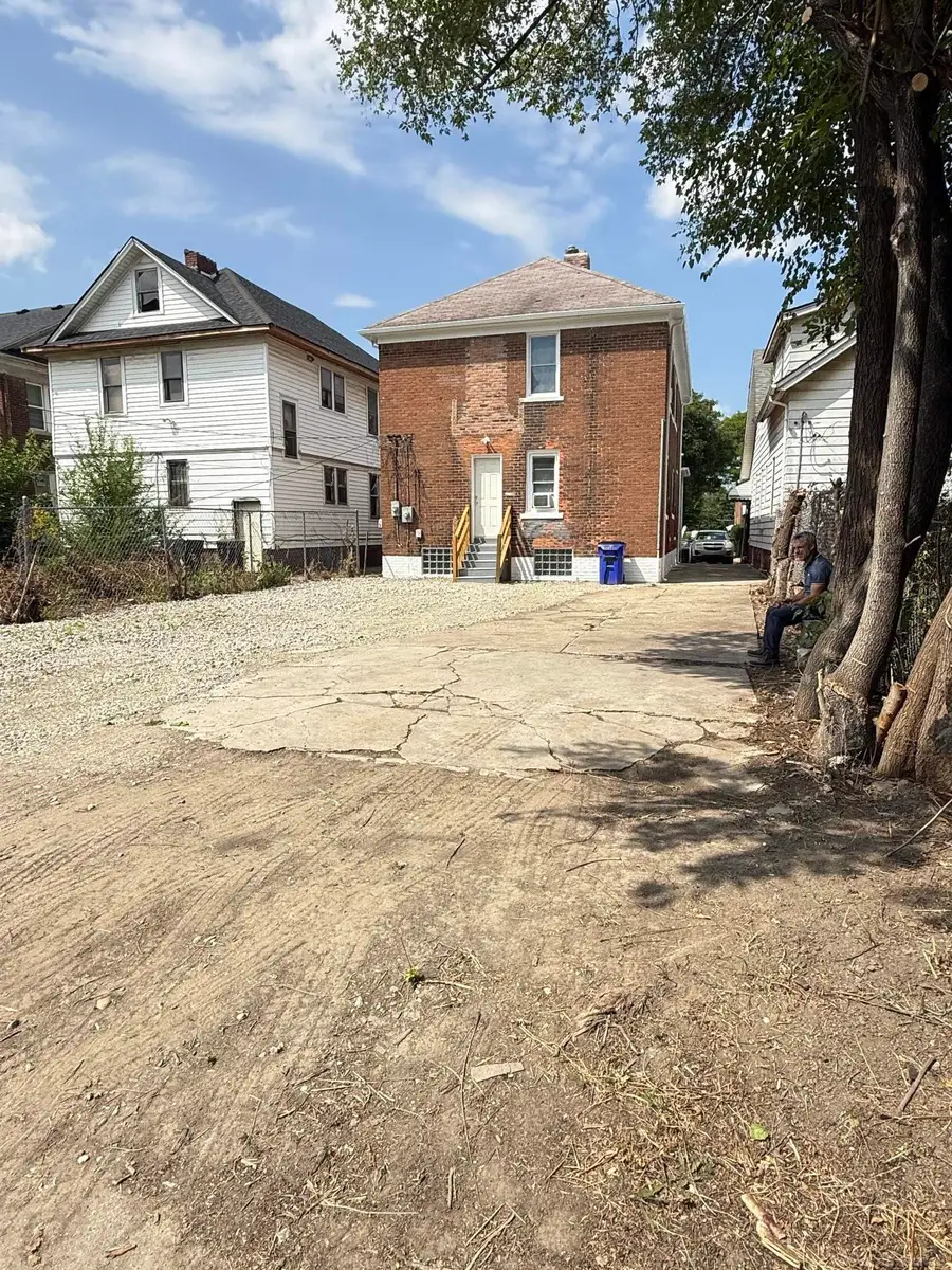 5595 Oregon ST, Detroit, MI 48204 - #3