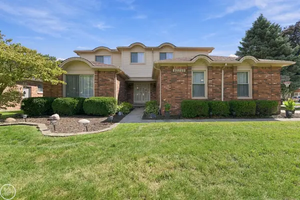 42228 Fulton CT, SterlingHeights, MI 48313