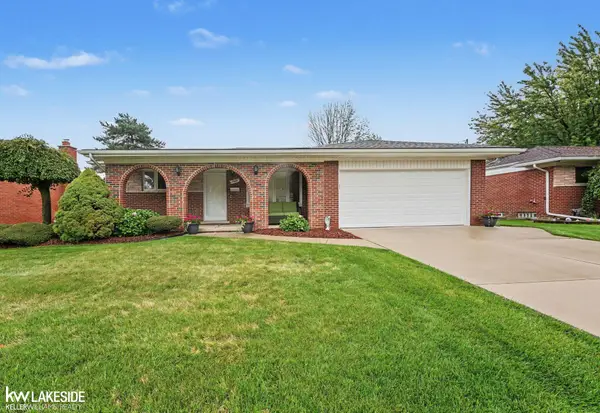 13482 Perry CIR, Warren, MI 48088