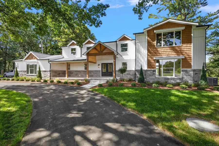 1200 Shephards LN, Oxford, MI 48371 - #3