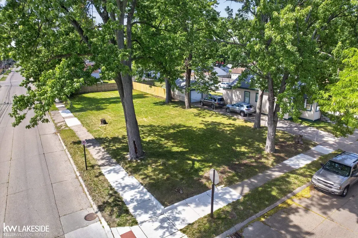 1336 E Meyers AVE, Hazel Park, MI 48030 - #1