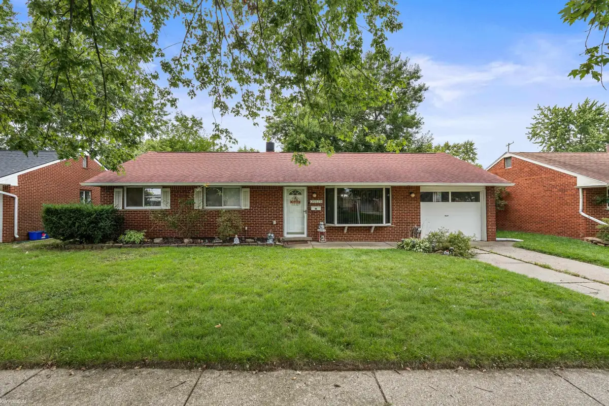 35529 Seville ST, Clinton Township, MI 48035 - #1