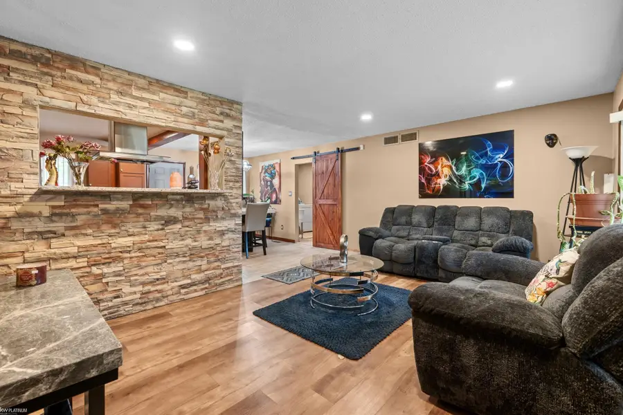 35529 Seville ST, Clinton Township, MI 48035 - #3
