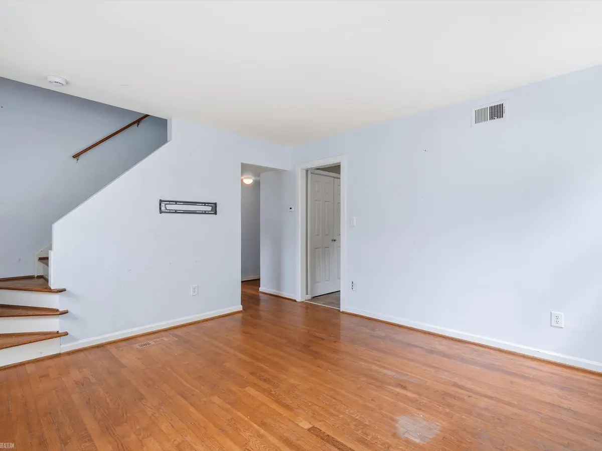 23800 Couzens AVE, Hazel Park, MI 48030 - #1