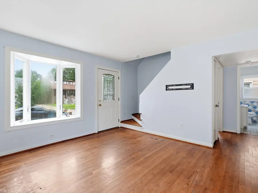 23800 Couzens AVE, Hazel Park, MI 48030 - #2