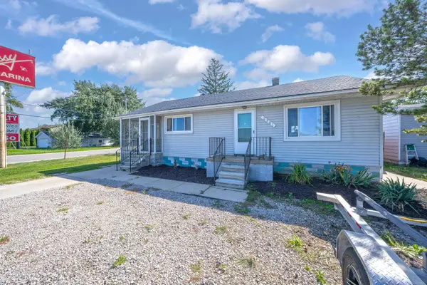 6381 Dyke RD, Algonac, MI 48001