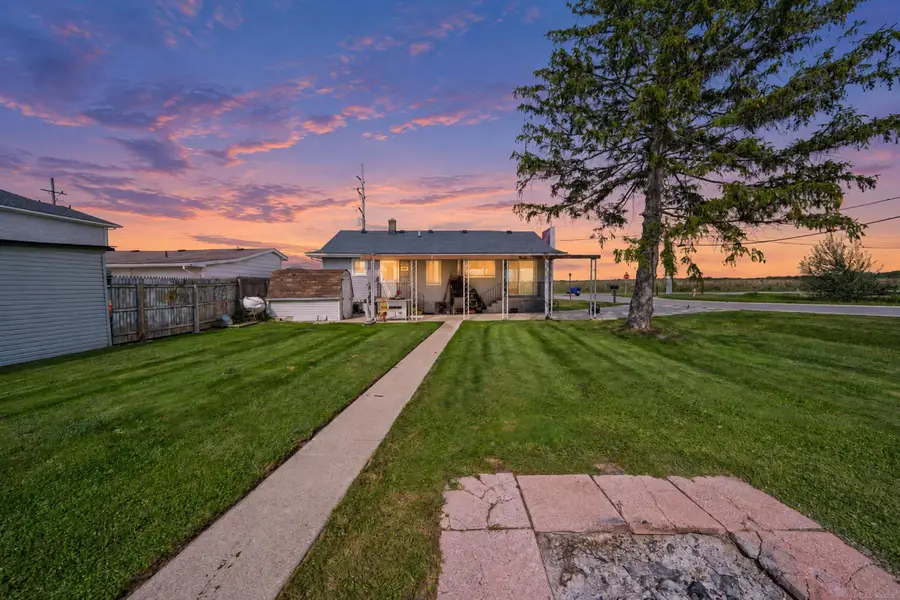 6381 Dyke RD, Algonac, MI 48001 - #3