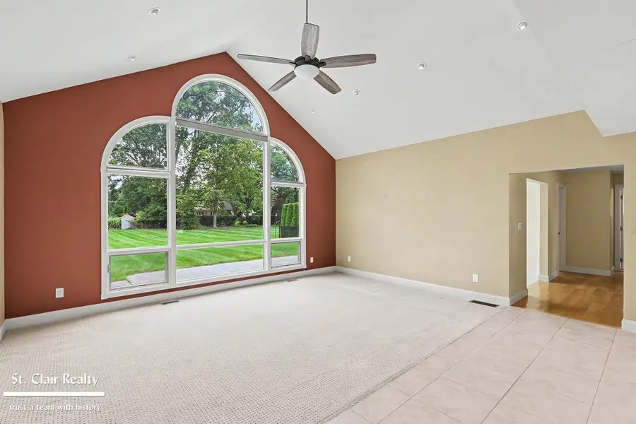 843 N Riverside AVE, Saint Clair, MI 48079 - #3