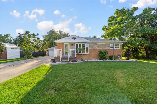44833 Maddelein ST, ClintonTownship, MI 48036