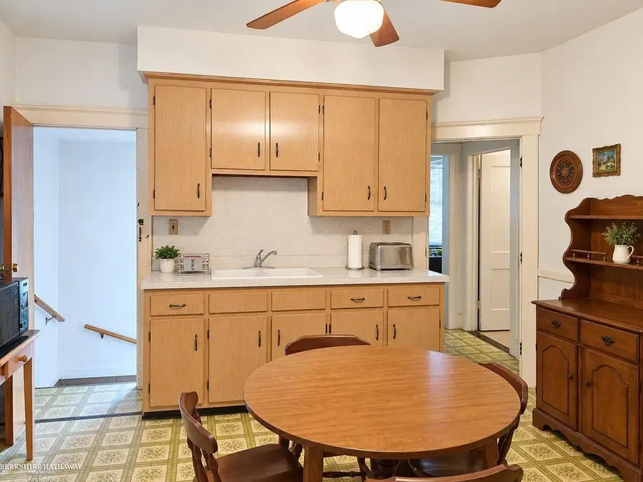 9421 Brombach  ST, Hamtramck, MI 48212 - #3