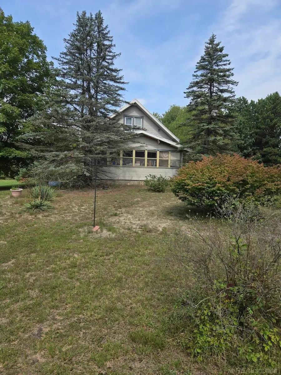 4274 Jensen, Fruitport, MI 49415 - #3