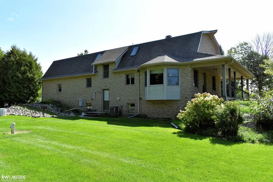 2525 E Sanilac RD, Caro, MI 48723 - #3