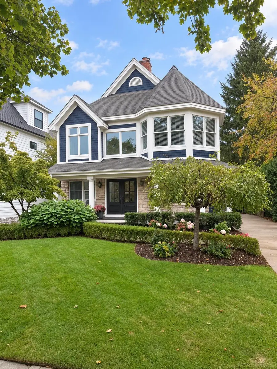 875 S Bates ST, Birmingham, MI 48009 - #2