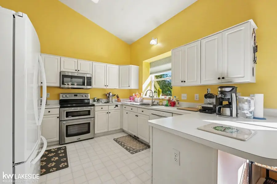 3020 Talon CIR, Orion, MI 48360 - #3
