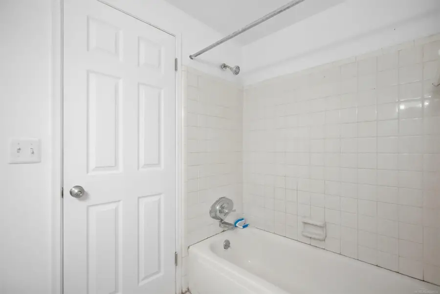 36320 Park Place DR, Sterling Heights, MI 48310 - #3