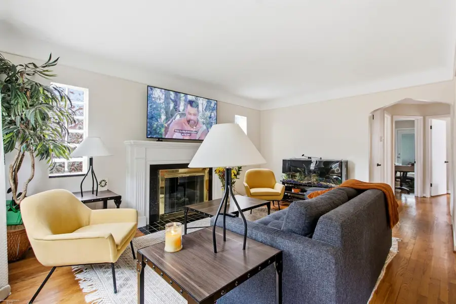 1790 Kenmore, Grosse Pointe Woods, MI 48236 - #2