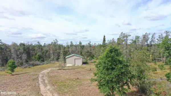 586 S Headquarters RD, Grayling, MI 49738