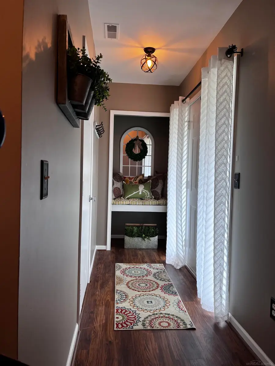 51582 Stern LN, Chesterfield, MI 48051 - #2