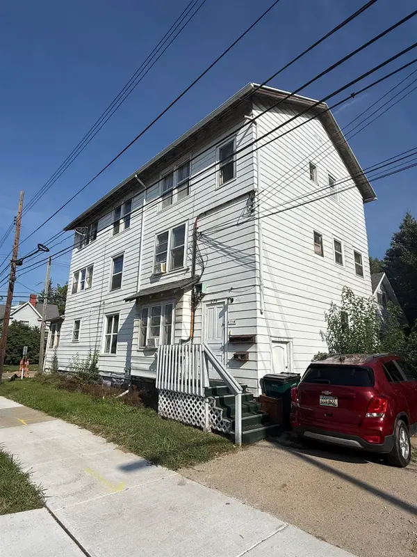 904 Seymour AVE, Lansing, MI 48906