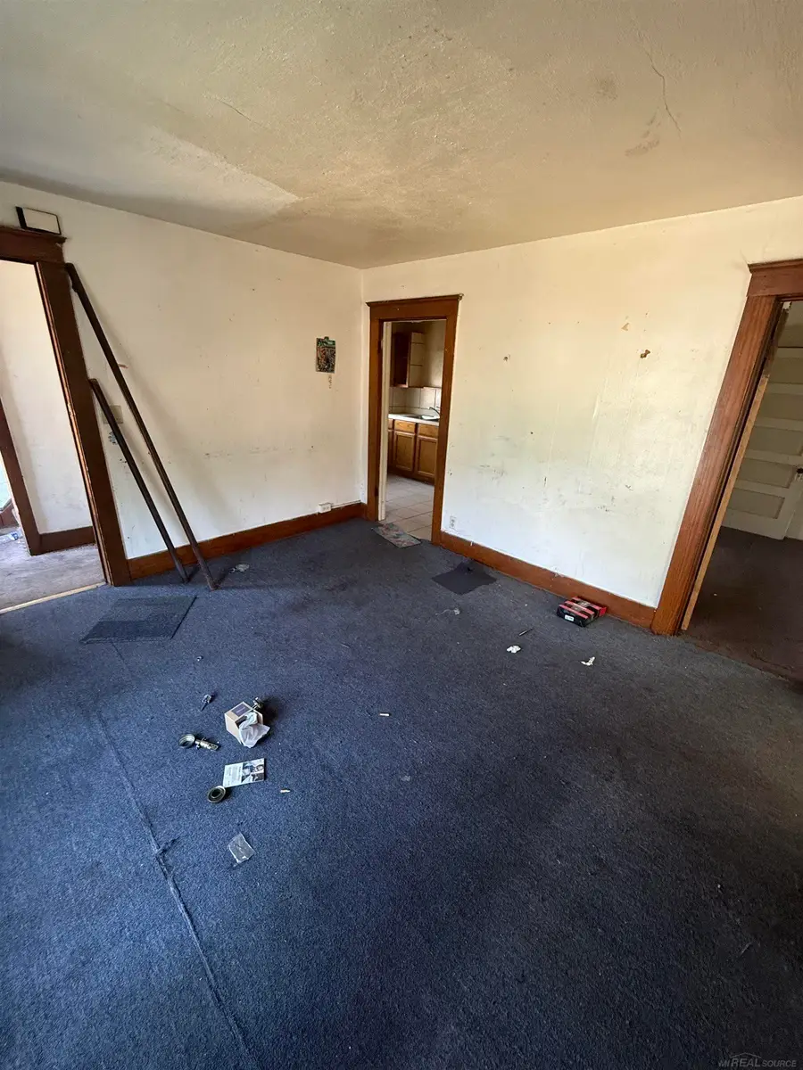 904 Seymour AVE, Lansing, MI 48906 - #3