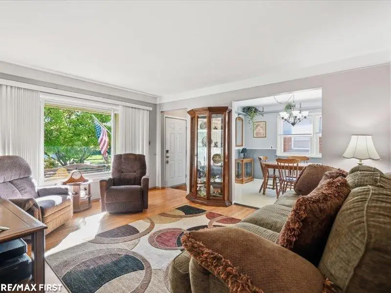 25747 Belleair ST, Roseville, MI 48066 - #2