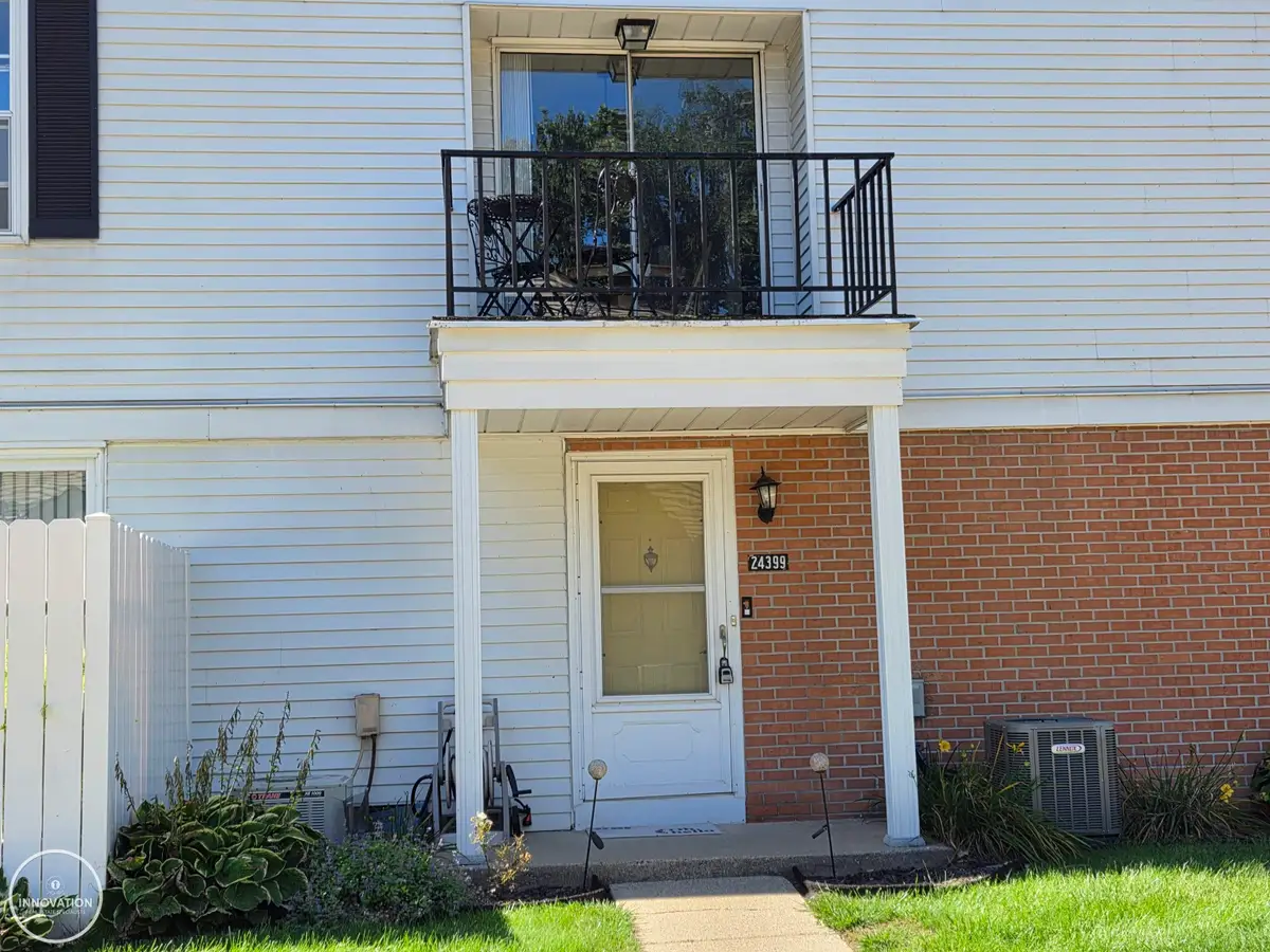 24399 Meadowbridge DR, Clinton Township, MI 48035 - #1
