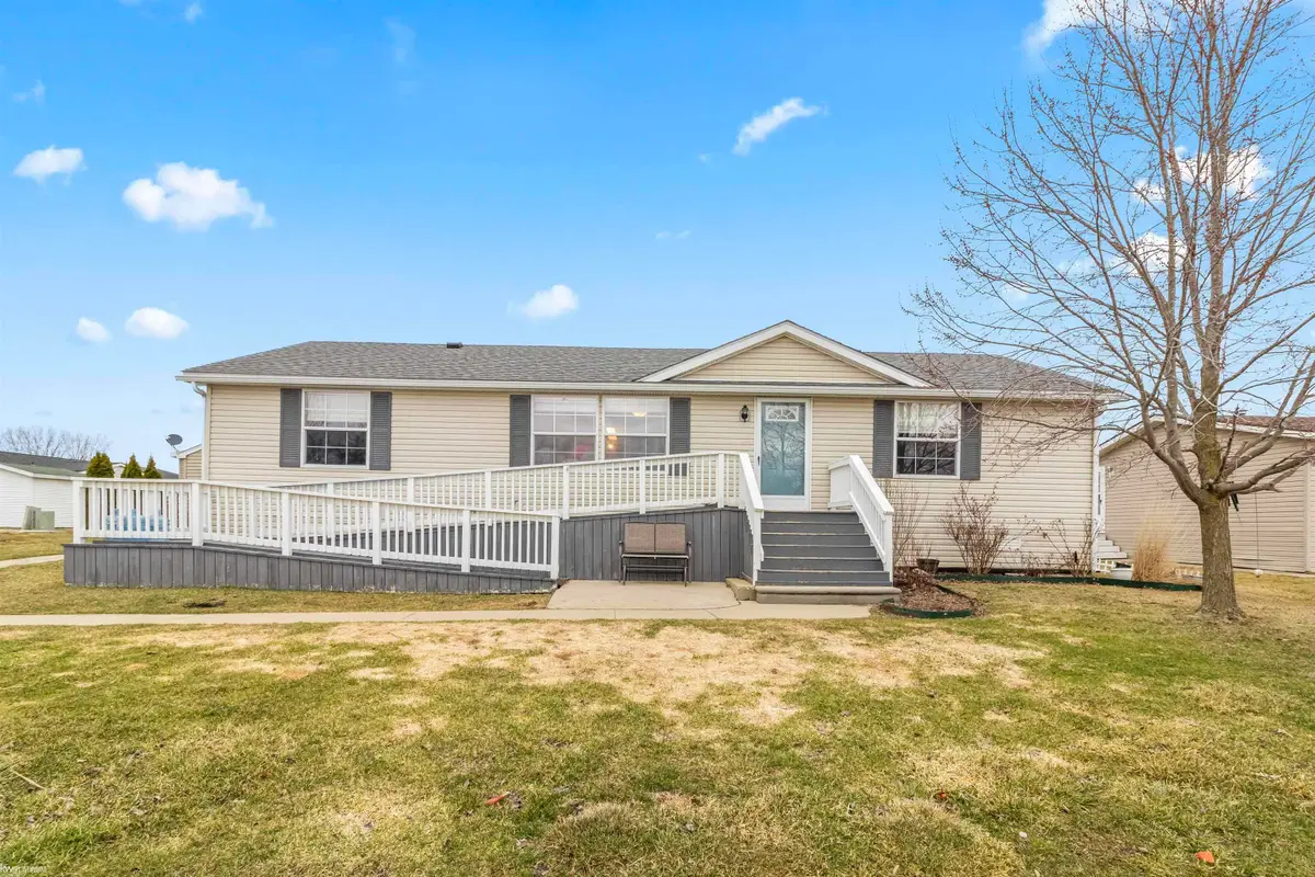234 Christopher Stone DR, Capac, MI 28014 - #1
