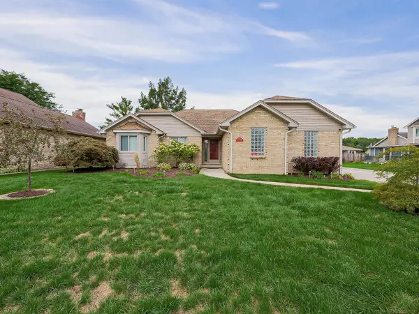 33785 Farmview LN, Fraser, MI 48026
