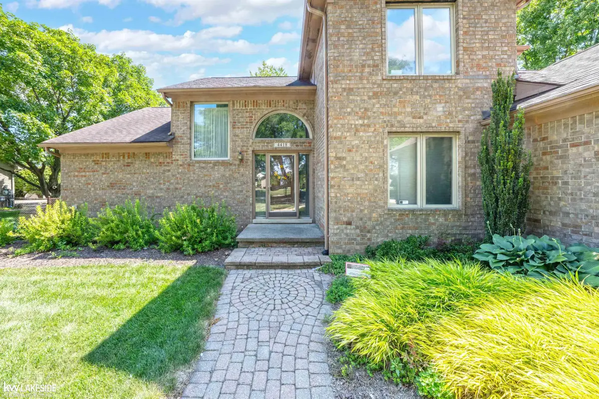 4418 Bayleaf DR, Sterling Heights, MI 48314 - #1