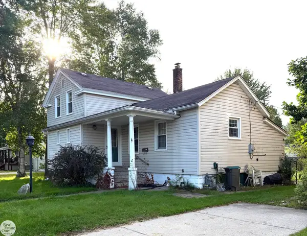 325 West BLVD, MarineCity, MI 48039