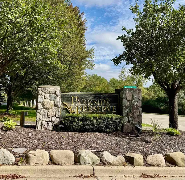 1610 Savanna DR, Pontiac, MI 48340
