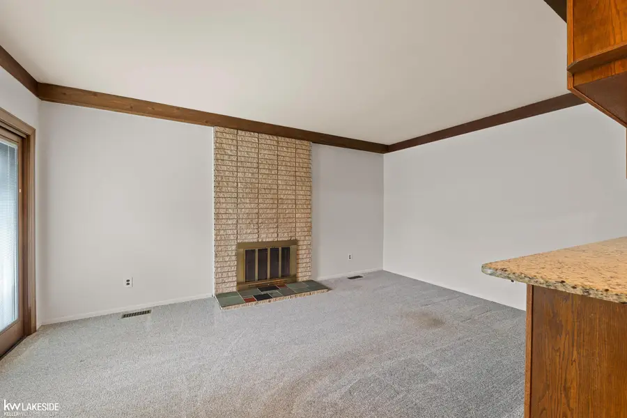 33214 Priehs, Sterling Heights, MI 48312 - #3