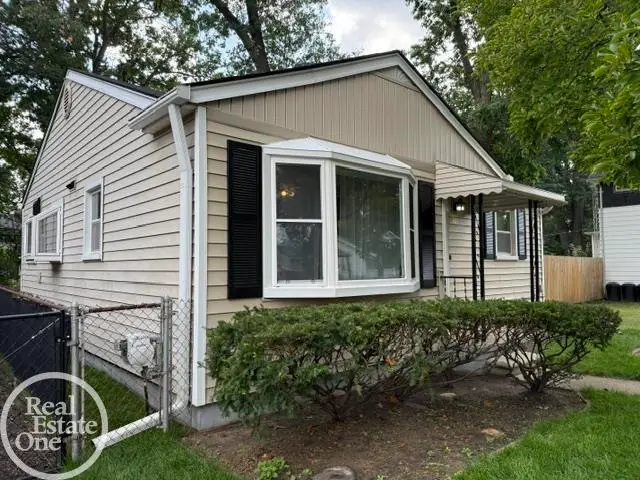 628 E Drayton ST, Ferndale, MI 48220 - #3