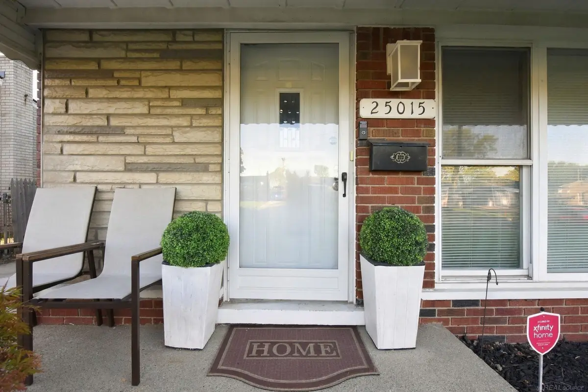 25015 Wagner AVE, Warren, MI 48089 - #1