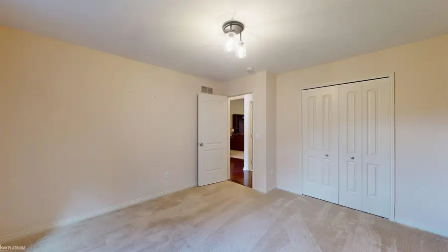 20833 Belclare DR, Macomb, MI 48044 - #3