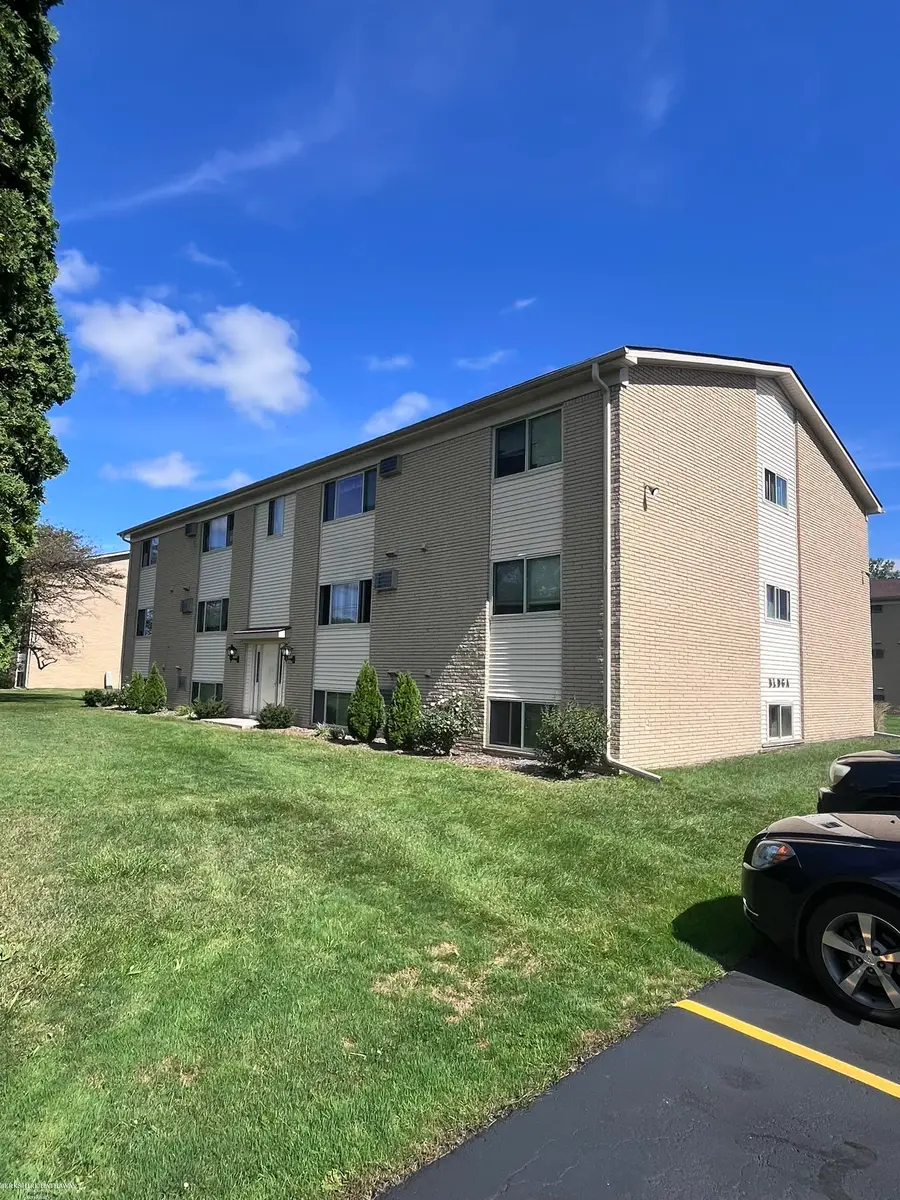 1875 Michigan AVE, Marysville, MI 48040 - #2
