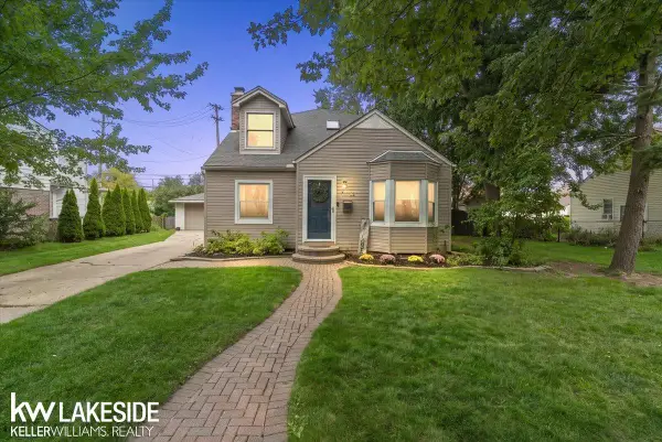 21521 Gaukler ST, StClairShores, MI 48080