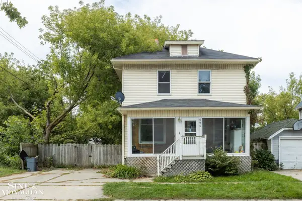 605 12th St ST, PortHuron, MI 48060