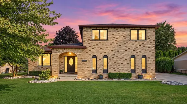 18609 Beatrice ST, ClintonTownship, MI 48036
