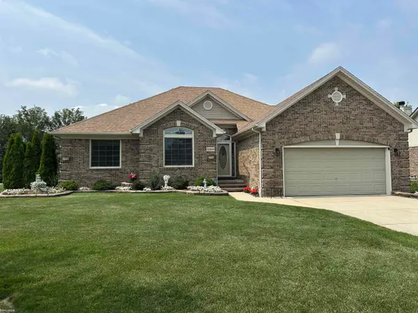 51959 Plum Creek DR, Chesterfield, MI 48047