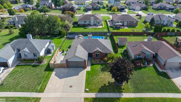 31108 Quail Run DR, Chesterfield, MI 48047