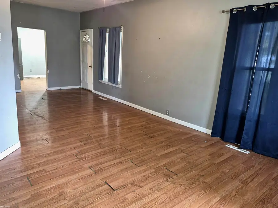 3114 28th ST, Port Huron, MI 48060 - #3