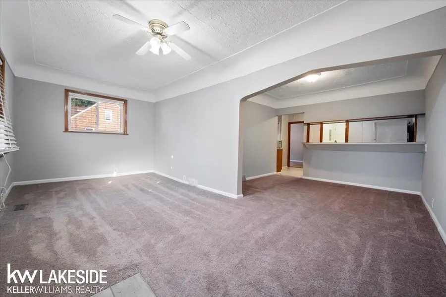 8439 Continental, Warren, MI 48089 - #2