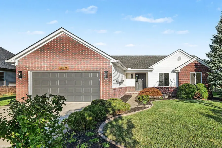 56274 Robin CT, Macomb, MI 48042 - #2
