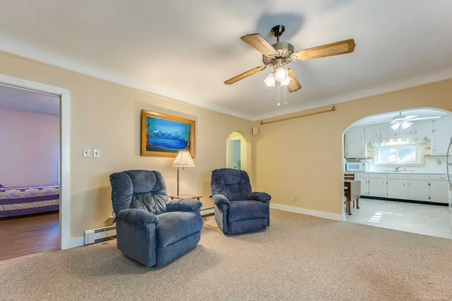 7161 Lake ST, Lexington, MI 48450 - #3