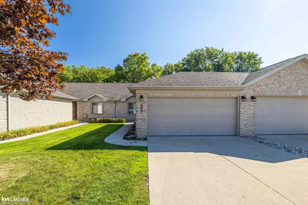 35292 Silver Maple DR, ClintonTownship, MI 48035