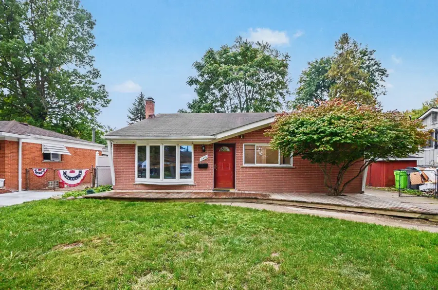 21436 Sunnyview ST, Clinton Township, MI 48035 - #3