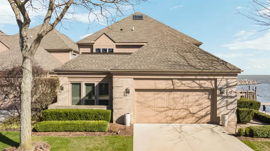 26421 Harbour Pointe DR, Harrison Township, MI 48045 - #3