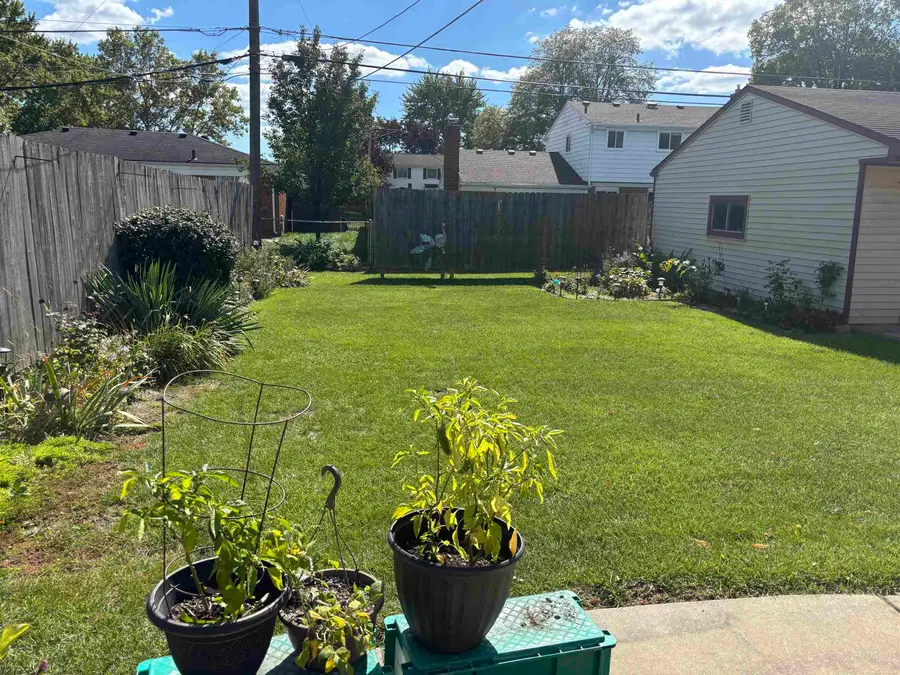 13790 Joyce  DR, Warren, MI 48088 - #2