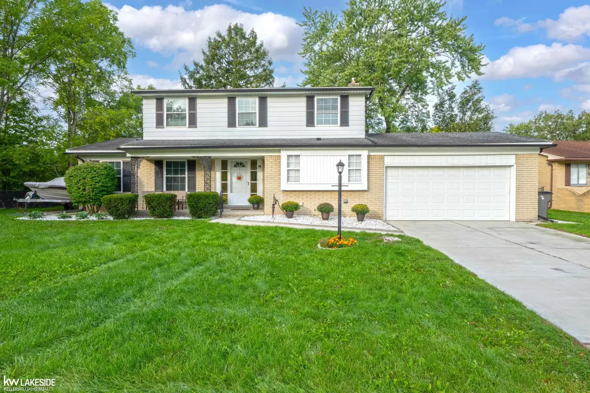 35027 Pappstein DR, Clinton Township, MI 48035 - #1